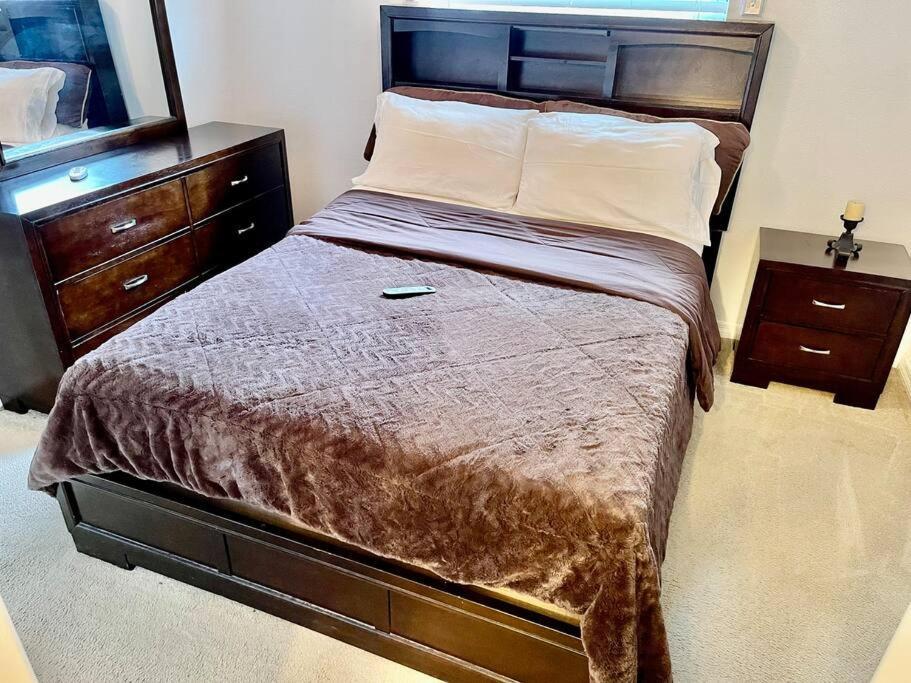 Cozy Modest Home Near Universal Studios/Volcanobay Orlando Kültér fotó
